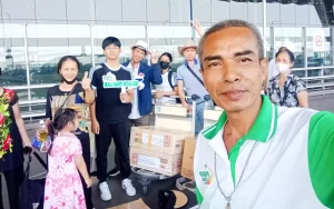 Hướng dẫn viên người Việt